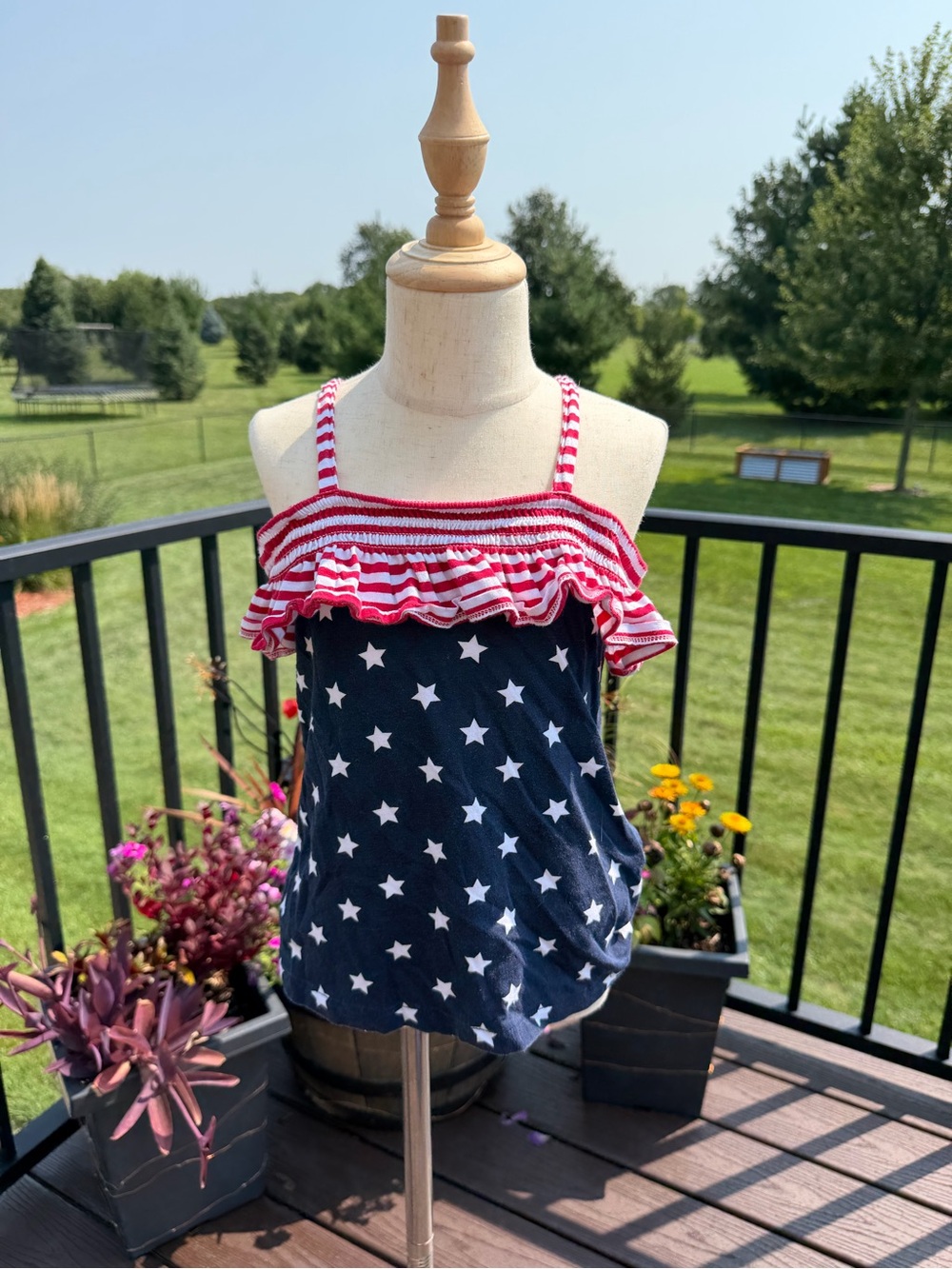 The Children’s Place Girls Patriotic Stars & Stripes Ruffle Tank Size 7/8